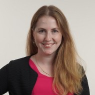 Selina Säger, Geschäftsführung